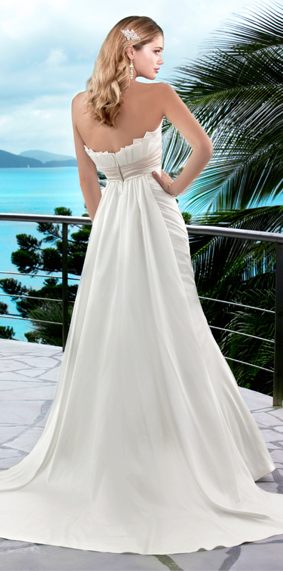 Orifashion HandmadeGraceful Wedding Dress with a Detachable Trai